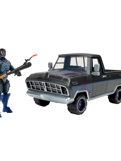 Jazwares Fortnite The Bear Vehicle and Party Trooper Free shipping